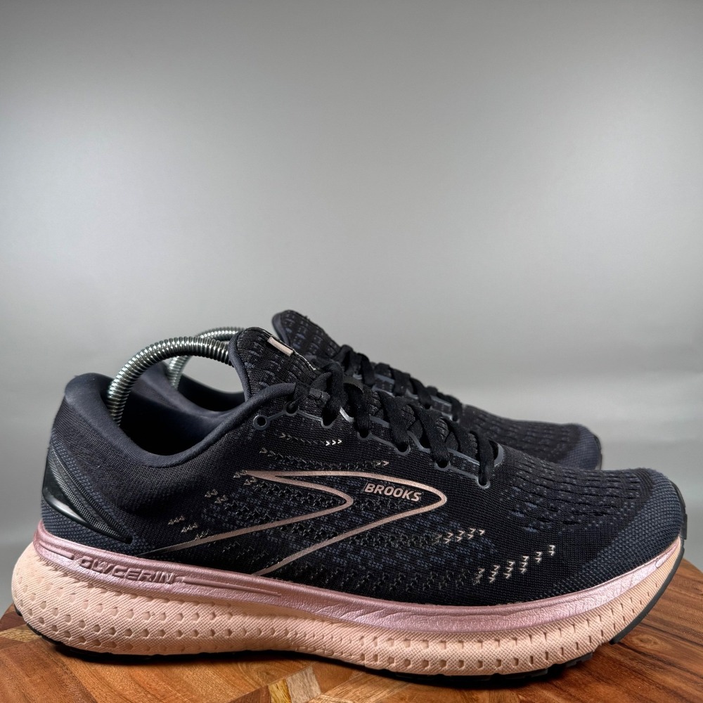Brooks Women's Black and Pink Running Shoes